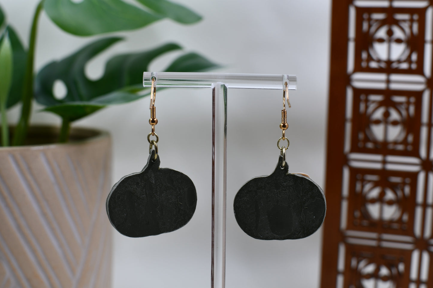 Green Knit Textured Pumpkin Dangle Earrings