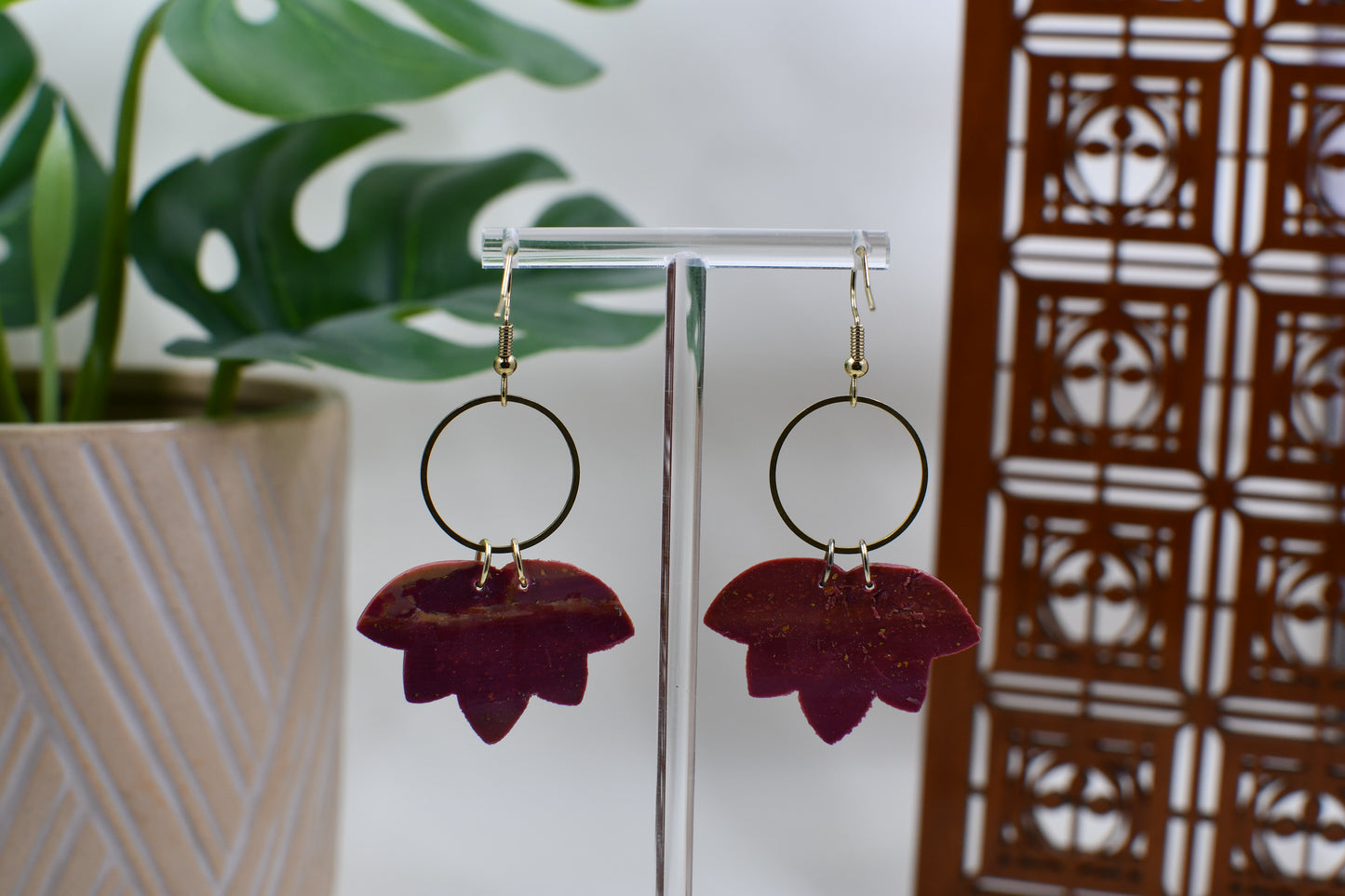 Autumn Marbled Lotus Leaf Dangle Earrings with Gold Circle Accent