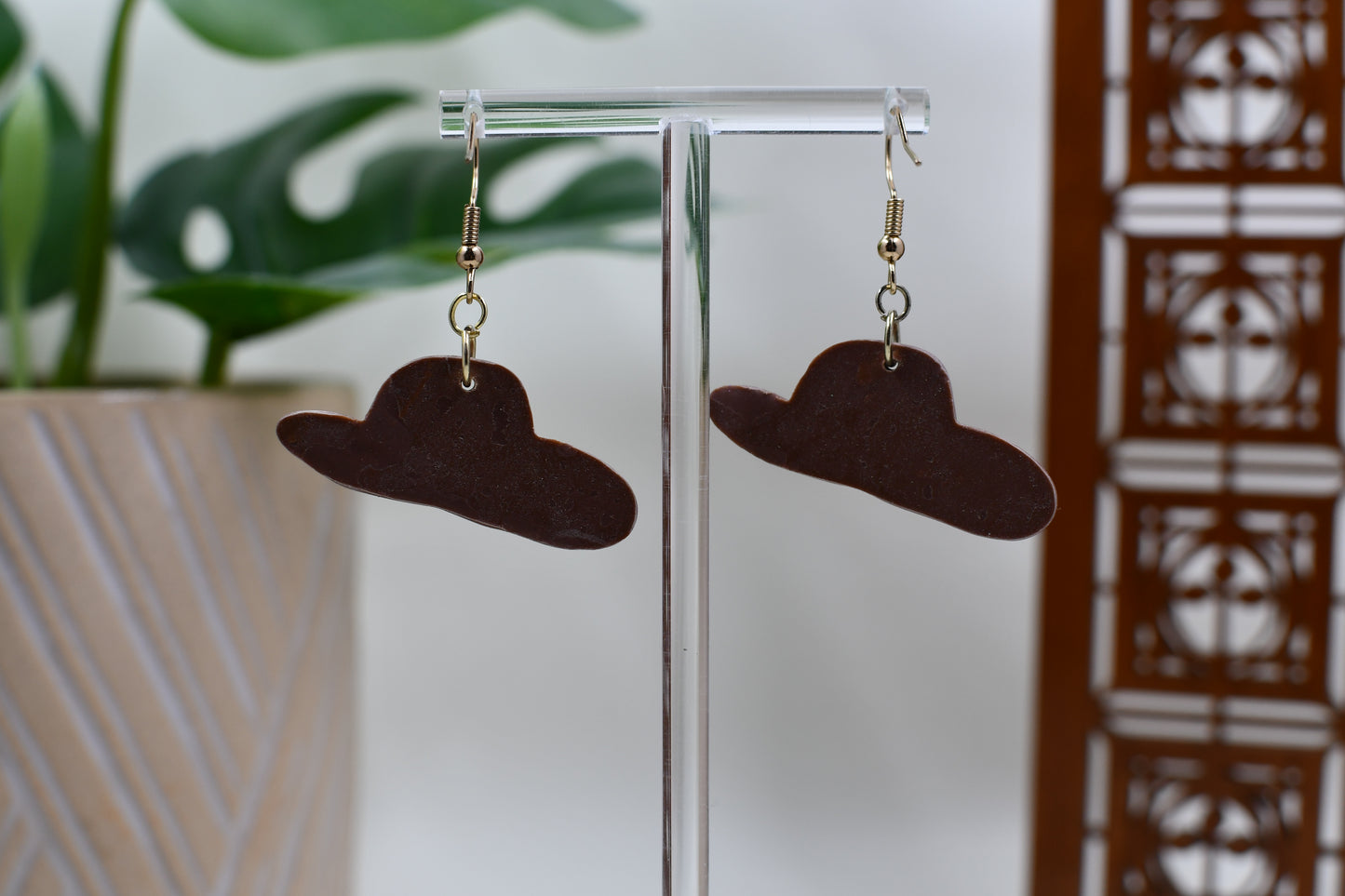 Green Era Western Cowboy Hat with Sunflower and TS Dangle Earrings