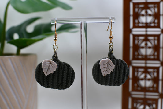 Green Knit Textured Pumpkin Dangle Earrings