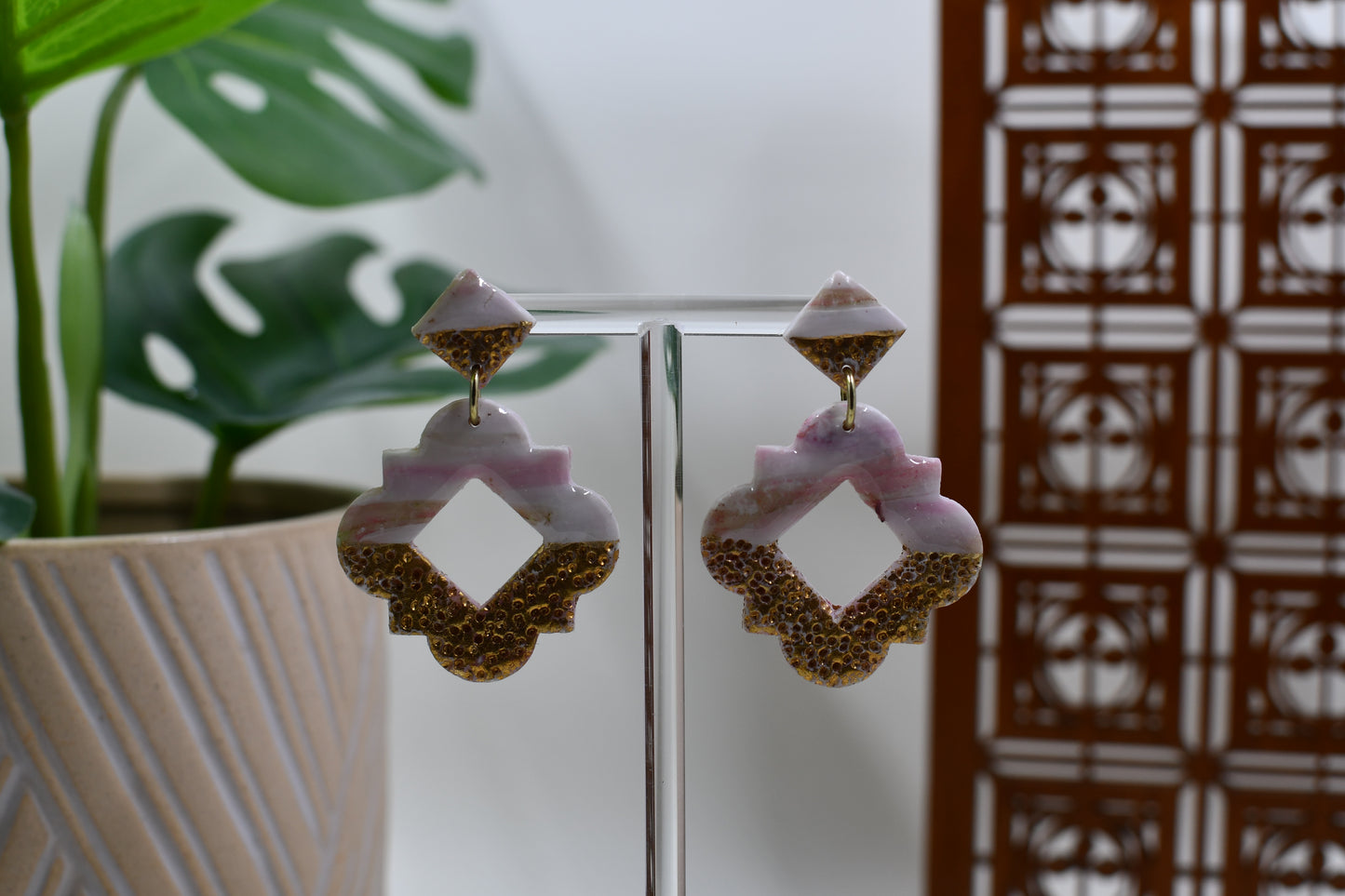 Red/White/Gold Soft Marbled Art Deco Drop Stud Earrings